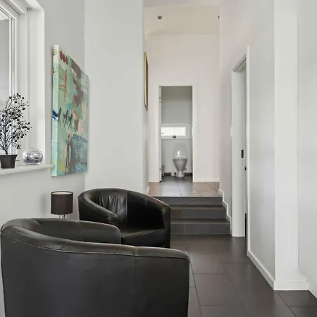 Sea View And Calm In Lovely House For 10 Guests