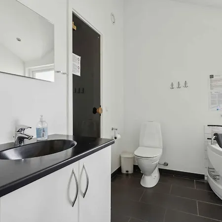 Sea View And Calm In Lovely House For 10 Guests Feriehus *