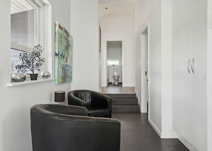 Sea View And Calm In Lovely House For 10 Guests